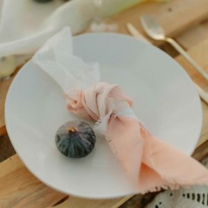 Lot de 2 serviettes de table en voile de lin frangé – Image 7