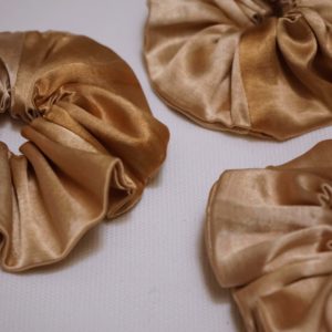 Chouchou en soie_ Shibori Doré