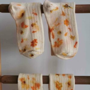 Chaussettes côtelées en laine et impressions végétales – Image 2