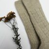 Chaussettes tressées en laine et teinture végétale_Saison 2025
